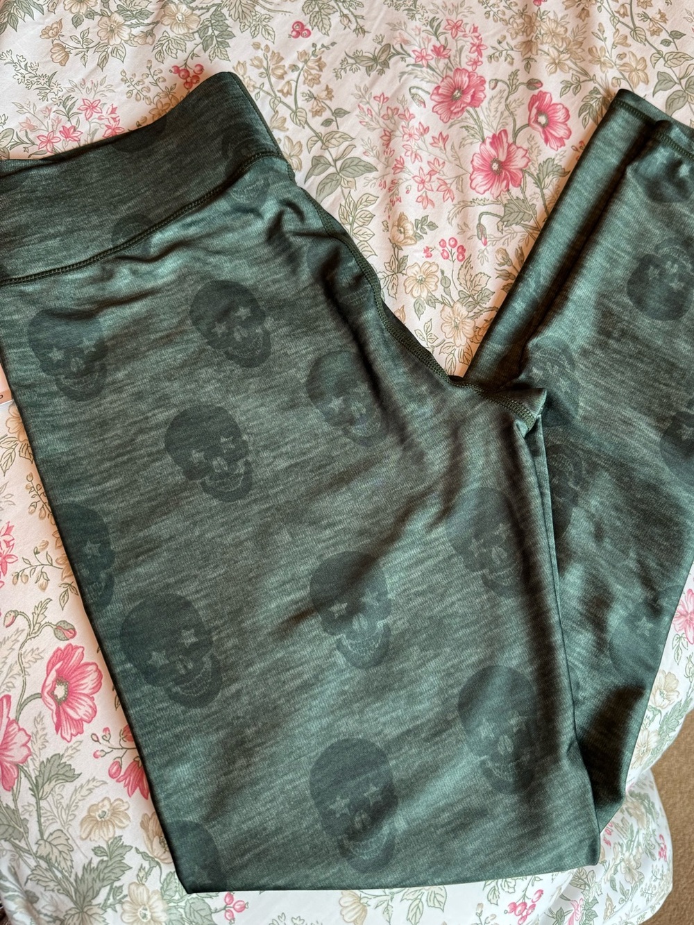 Skull Print Olive Green Leggings